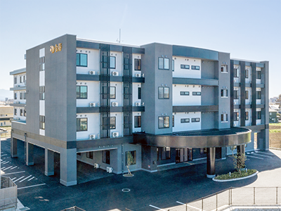 閑静な長嶺の高台にあります 閑静な長嶺の高台にあります